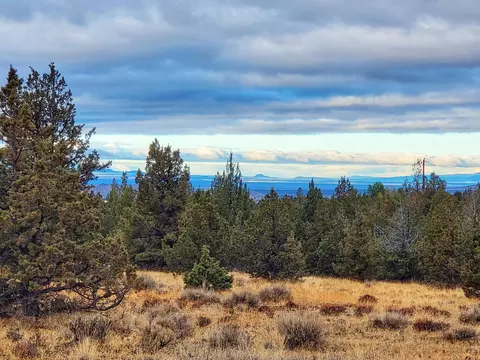 0 SE Hilltop Dr, Prineville, OR 97754