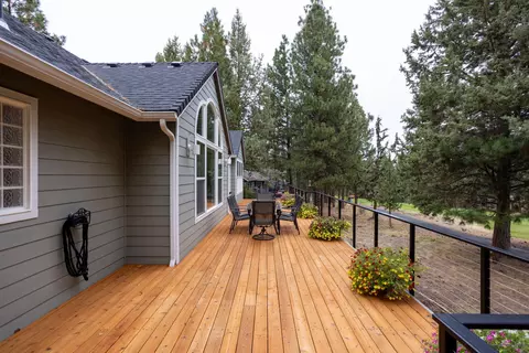 3559 NW Mccready Dr, Bend, OR 97703 photo 7
