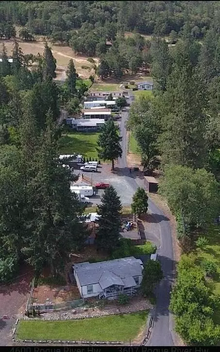 7059 Rogue River Hwy # 6, Grants Pass, OR 97527