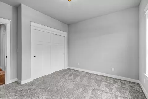 1300 Crestmont Pl, Eagle Point, OR 97524 photo 24