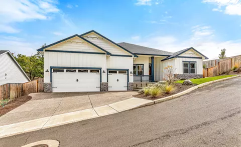 1300 Crestmont Pl, Eagle Point, OR 97524 photo 31