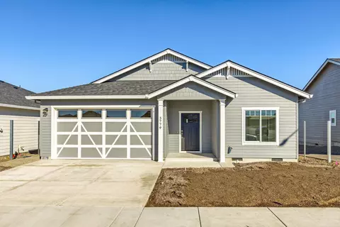 3779 Folium St, Medford, OR 97504