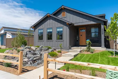 2321 NW Skyline Ranch Rd, Bend, OR 97703