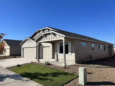 1305 NW Willow Parkway Rd #83, Madras, OR 97741