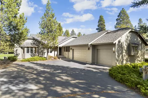 57752 Vine Maple Ln #3, Sunriver, OR 97707
