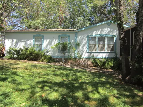 6080 Rogue River Dr, Eagle Point, OR 97524 photo 22