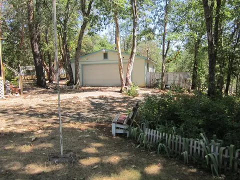 6080 Rogue River Dr, Eagle Point, OR 97524 photo 18