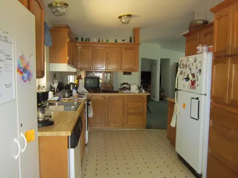 6080 Rogue River Dr, Eagle Point, OR 97524 photo 4