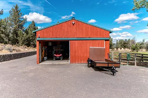 61670 Teal Rd, Bend, OR 97702 photo 27