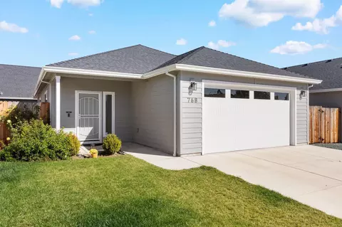 768 Penn St, Medford, OR 97501