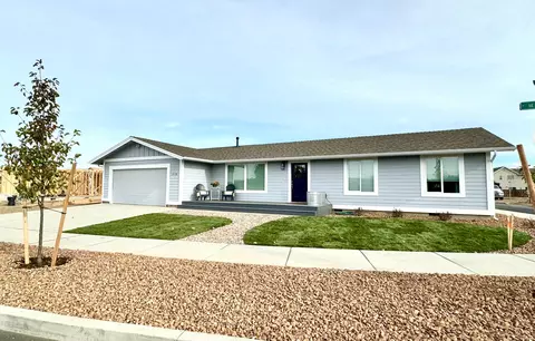 21178 SE Golden Market Ln, Bend, OR 97702