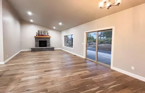 19082 Pumice Butte Rd, Bend, OR 97702 photo 9