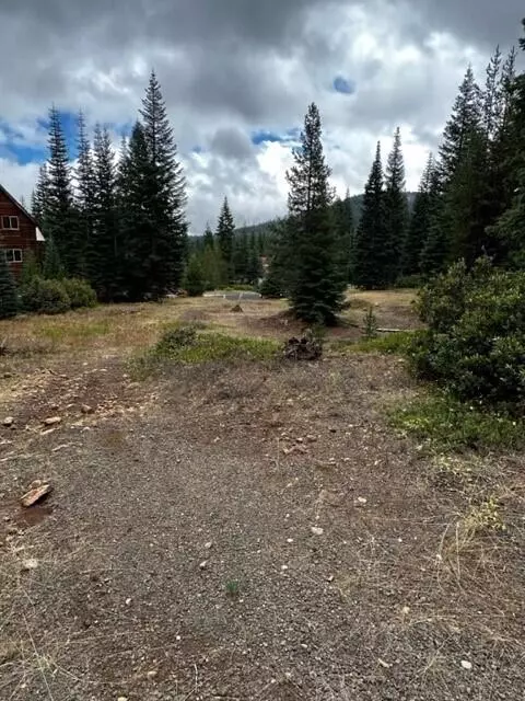 lot12 Lakewoods Subdivision UNIT 1, Klamath Falls, OR 97601