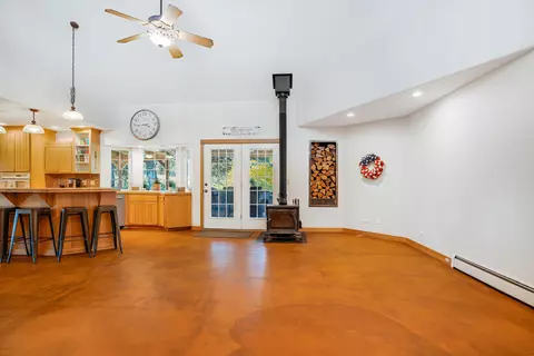 Dining - 61290 Obernolte Rd, Bend, OR 97701 photo 1 of 3