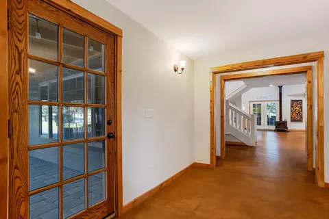 Entry Way - 61290 Obernolte Rd, Bend, OR 97701 photo 2 of 3