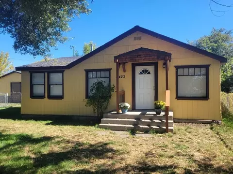 4423 Arthur St, Klamath Falls, OR 97603