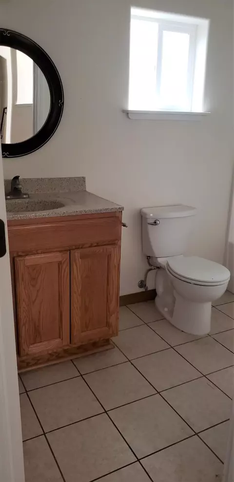 410 E River St, Cave Junction, OR 97523 photo 8