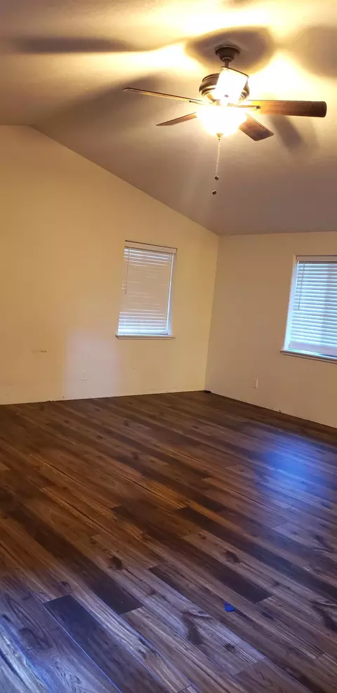 410 E River St, Cave Junction, OR 97523 photo 19