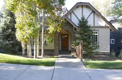 19326 Brookside Way, Bend, OR 97702