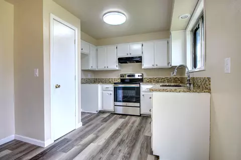 8029 Hale Way, White City, OR 97503
