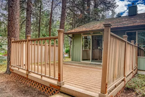 296 E Tyee Dr, Sisters, OR 97759 photo 7