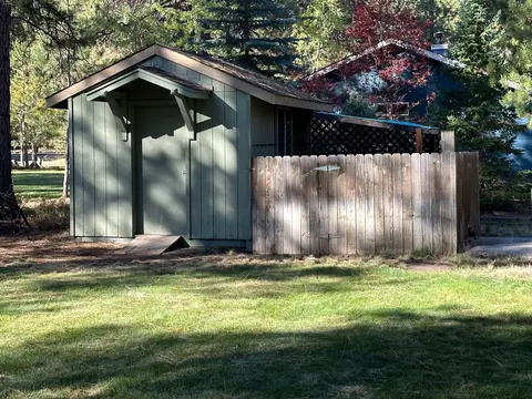 296 E Tyee Dr, Sisters, OR 97759 photo 9