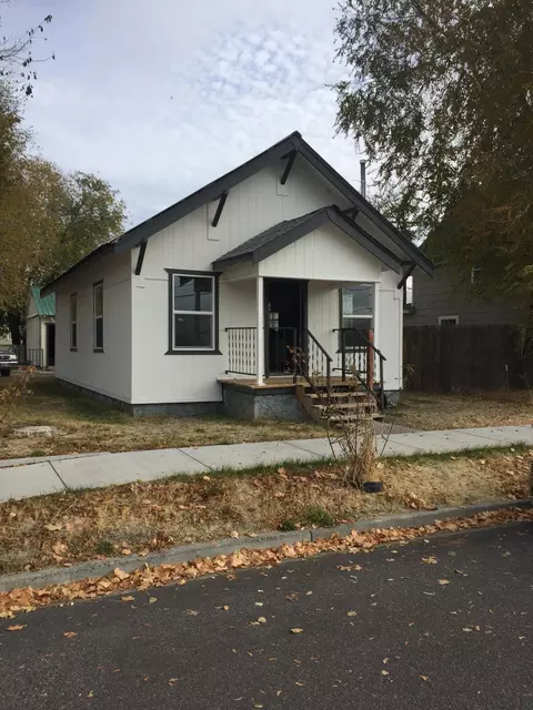 505 S 8th St, Klamath Falls, OR 97601