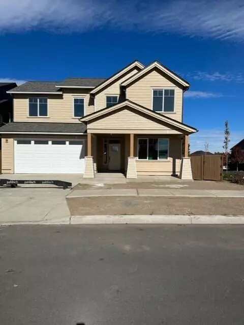 20858 SE Delta, Bend, OR 97702 photo 2
