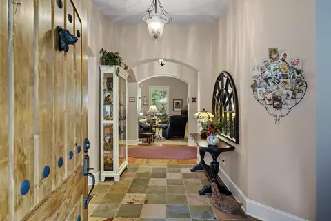 60886 Oasis Pl, Bend, OR 97702 photo 9