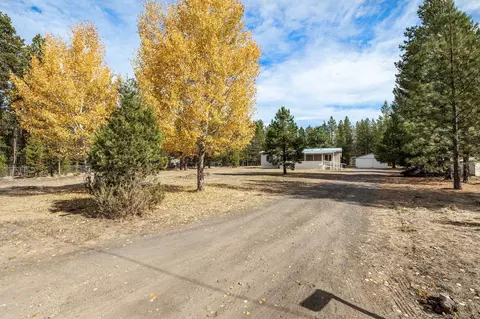 52292 Stearns Rd, La Pine, OR 97739