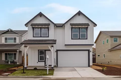 61652 SEvie Dr # 20, Bend, OR 97702