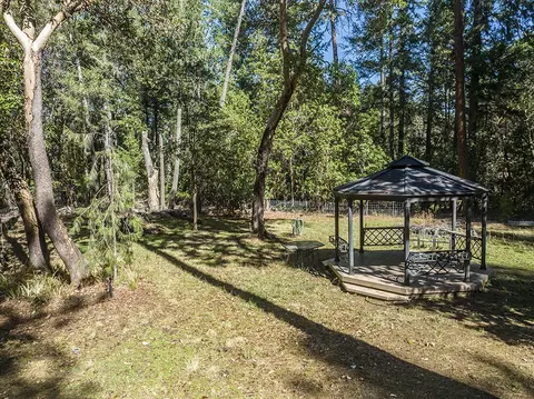 880 E Fork Rd, Williams, OR 97544 photo 32
