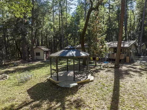 880 E Fork Rd, Williams, OR 97544 photo 31