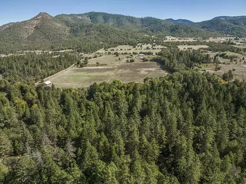 880 E Fork Rd, Williams, OR 97544 photo 47