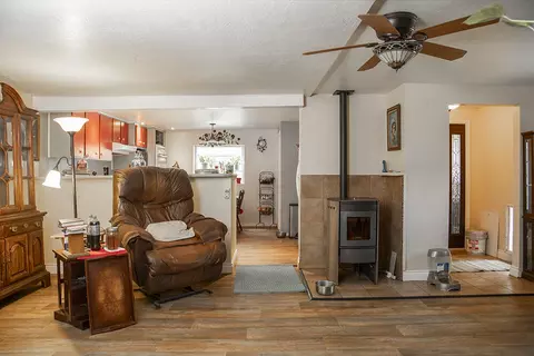 880 E Fork Rd, Williams, OR 97544 photo 8