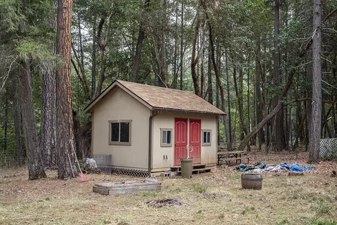 880 E Fork Rd, Williams, OR 97544 photo 25
