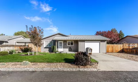 425 SW 5th Pl, Prineville, OR 97754