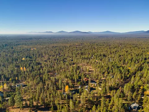 17100 Mayfield Dr, Bend, OR 97707 photo 28
