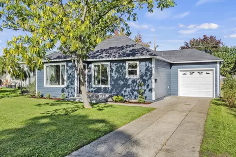 424 Fairmount St, Medford, OR 97501