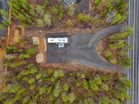 56657 Solar Dr, Bend, OR 97707