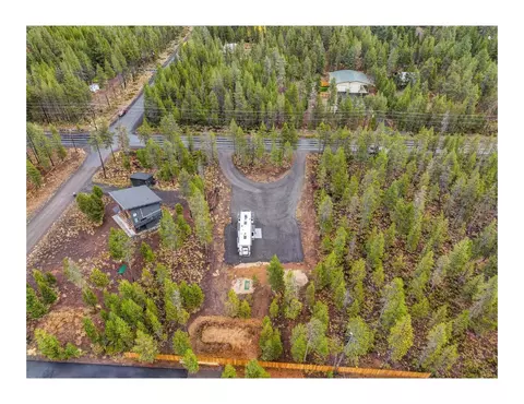 56657 Solar Dr, Bend, OR 97707 photo 5