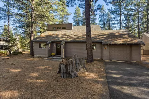 18027 Sandhill Ln, Sunriver, OR 97707