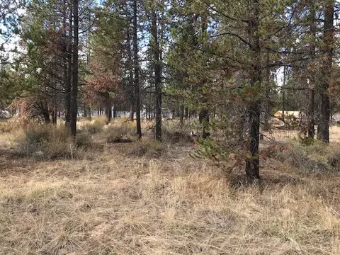 52750 Murry Dr, La Pine, OR 97739 photo 5