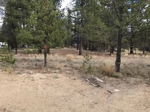 52750 Murry Dr, La Pine, OR 97739 photo 3
