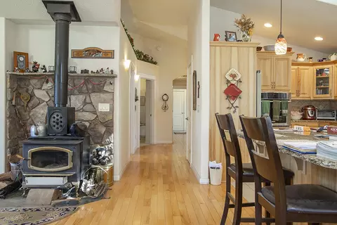 165 Hogan Rd, Applegate, OR 97530 photo 10
