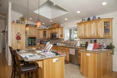 165 Hogan Rd, Applegate, OR 97530 photo 7
