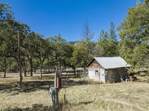 165 Hogan Rd, Applegate, OR 97530 photo 29