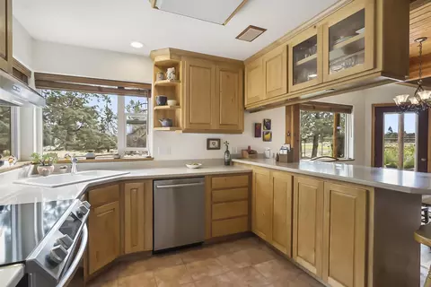 62860 Dickey Rd, Bend, OR 97701 photo 15