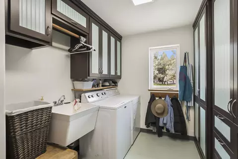 62860 Dickey Rd, Bend, OR 97701 photo 17