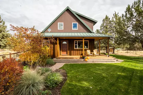 62860 Dickey Rd, Bend, OR 97701 photo 2
